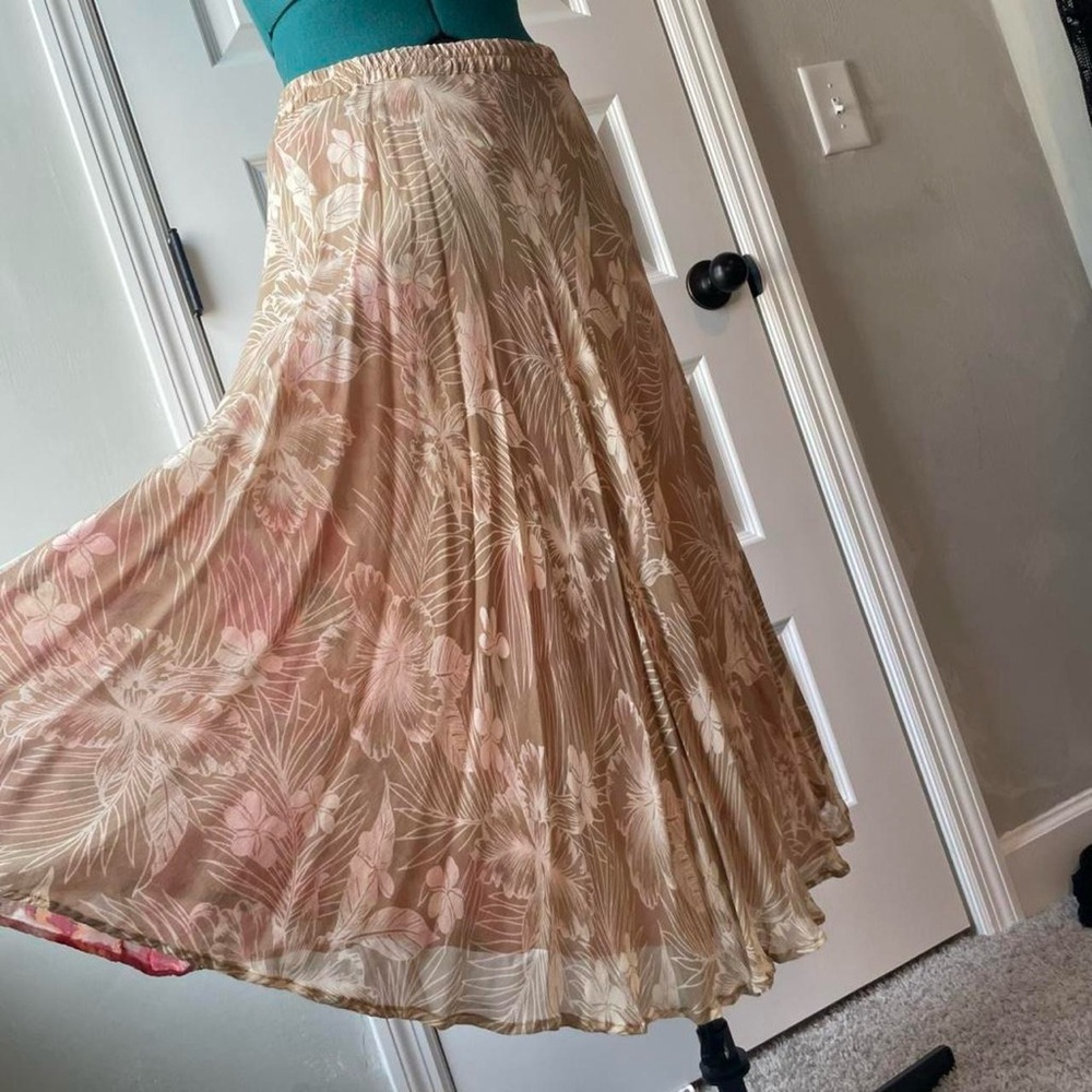 Reversible Coldwater Creek 2000s pink floral or beige and white maxi skirt - Picture 3 of 4